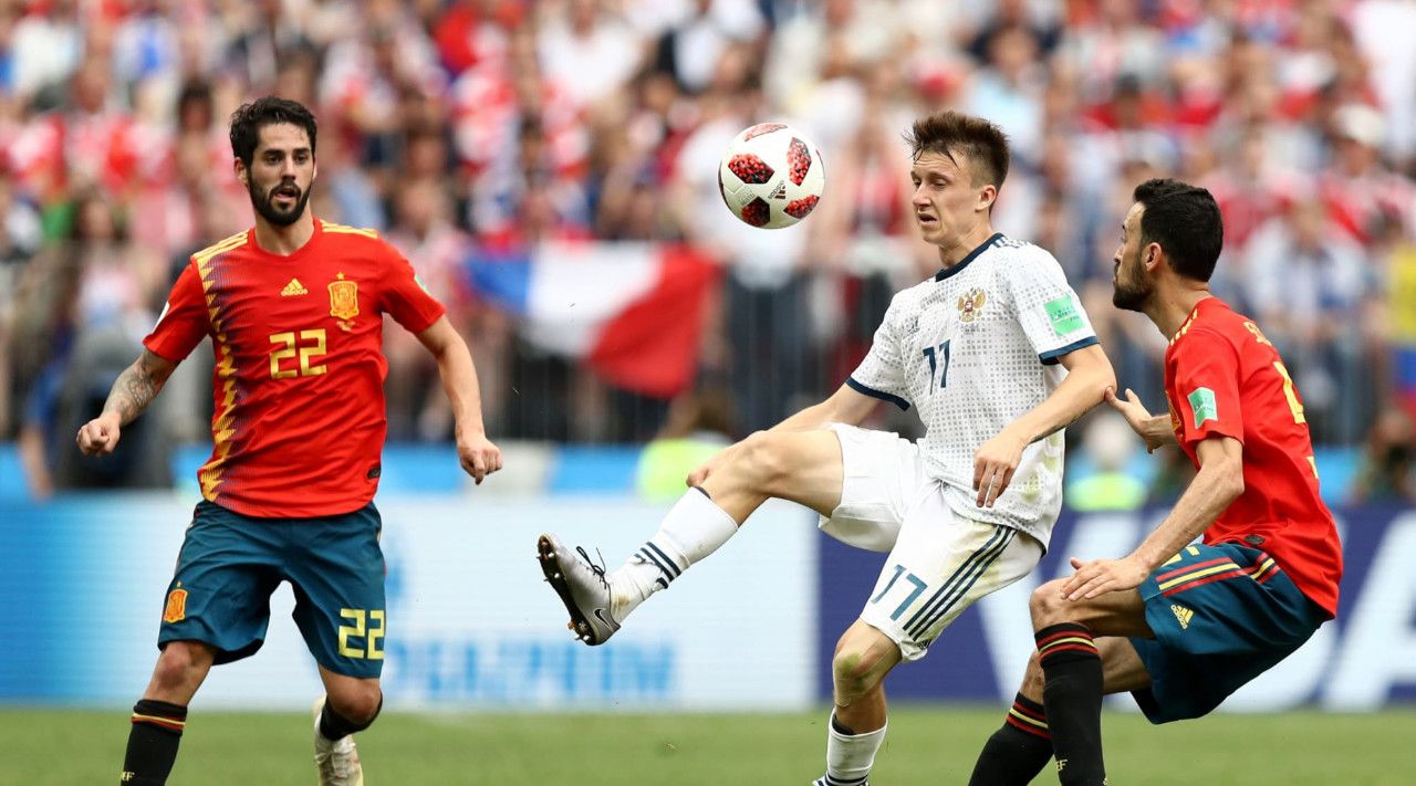 面对传控球队应该怎么踢