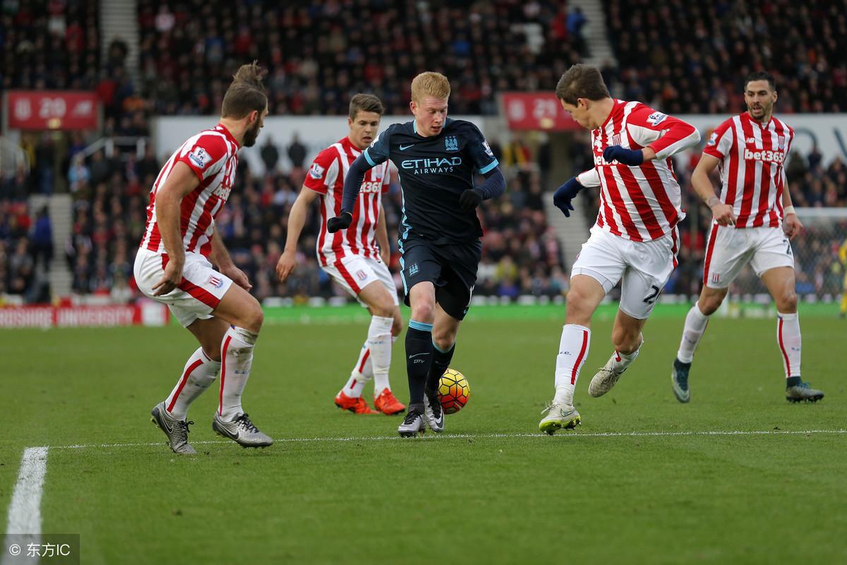 面对传控球队应该怎么踢