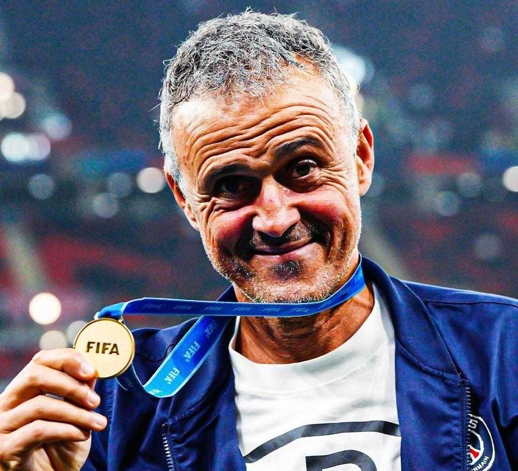 巴黎圣日耳曼足球俱乐部球员